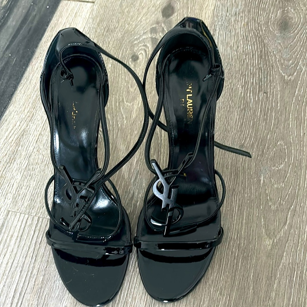 YSL Black patent leather heels size 41 / box & tags but slightly worn